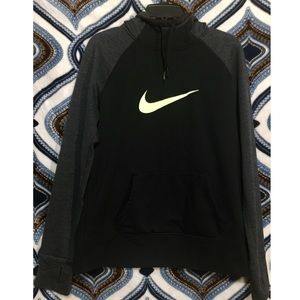 Nike Therma-Fit hoodie